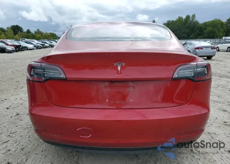 2018 Tesla Model 3 z USA, uszkodzony, nr VIN 5YJ3E1EA1JF022419